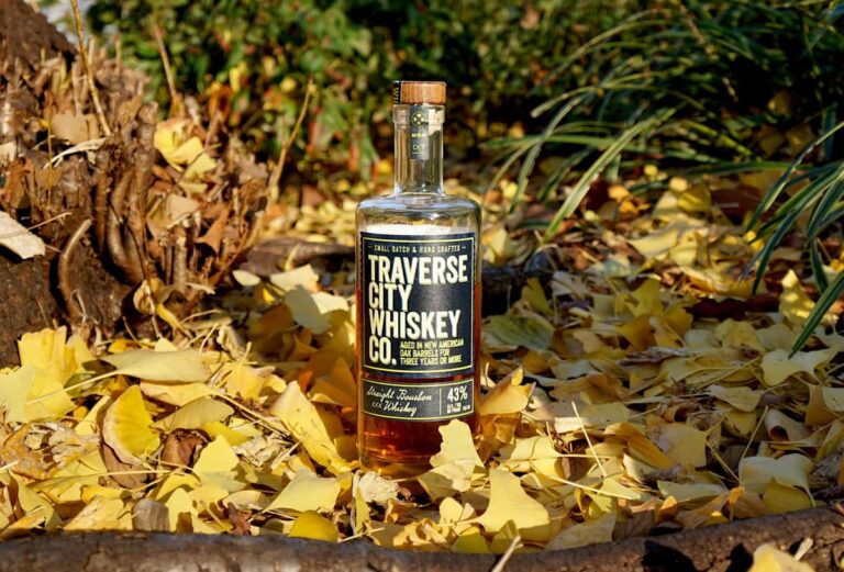 traverse city bourbon review feature image