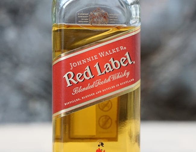 Whiskey Depth] Shelf Walker Red Label [In The Review Johnnie