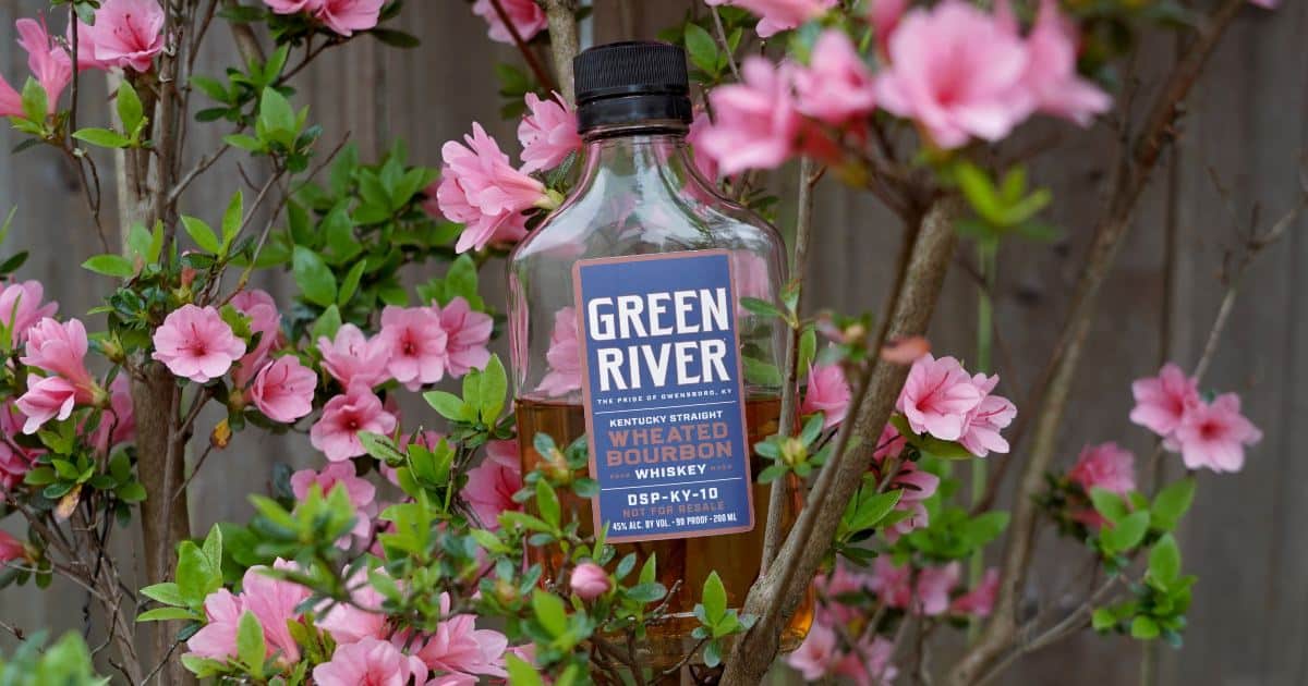 Green River Wheated Bourbon Review [In Depth] The Whiskey Shelf